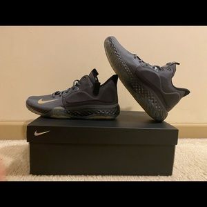 KD TREY 5 VII DARK GRAY/GOLD